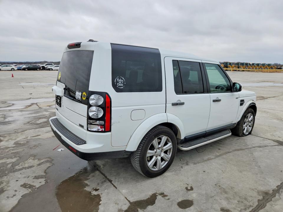 Photo 3 from auction – 2016 LAND ROVER LR4 HSE with VIN SALAG2V62GA795543