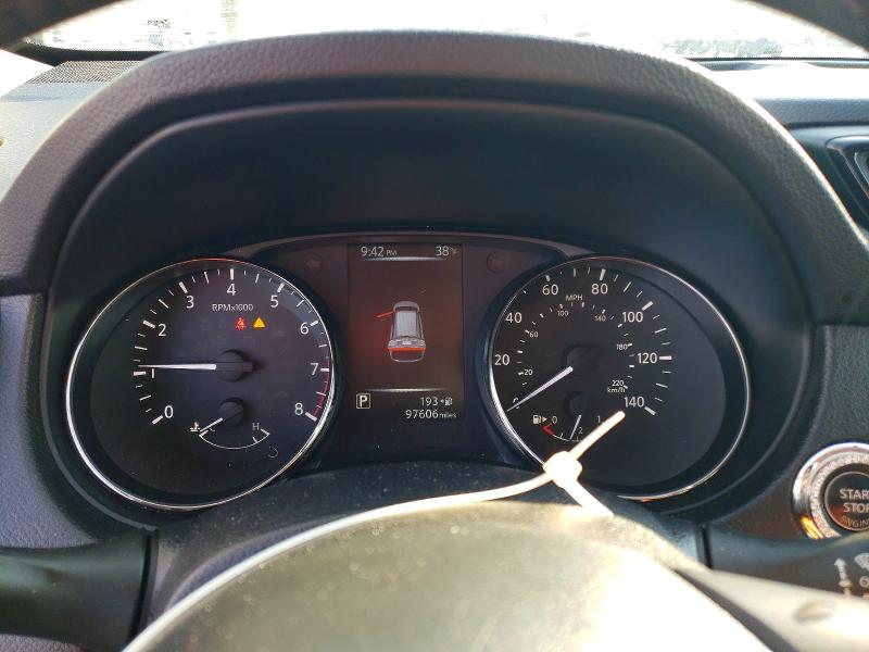 Photo 9 from auction – 2017 NISSAN ROGUE with VIN KNMAT2MT5HP513209