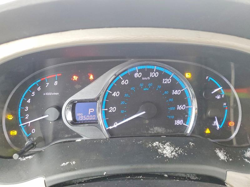 Photo 9 from auction – 2011 TOYOTA SIENNA with VIN 5TDYK3DC1BS170161