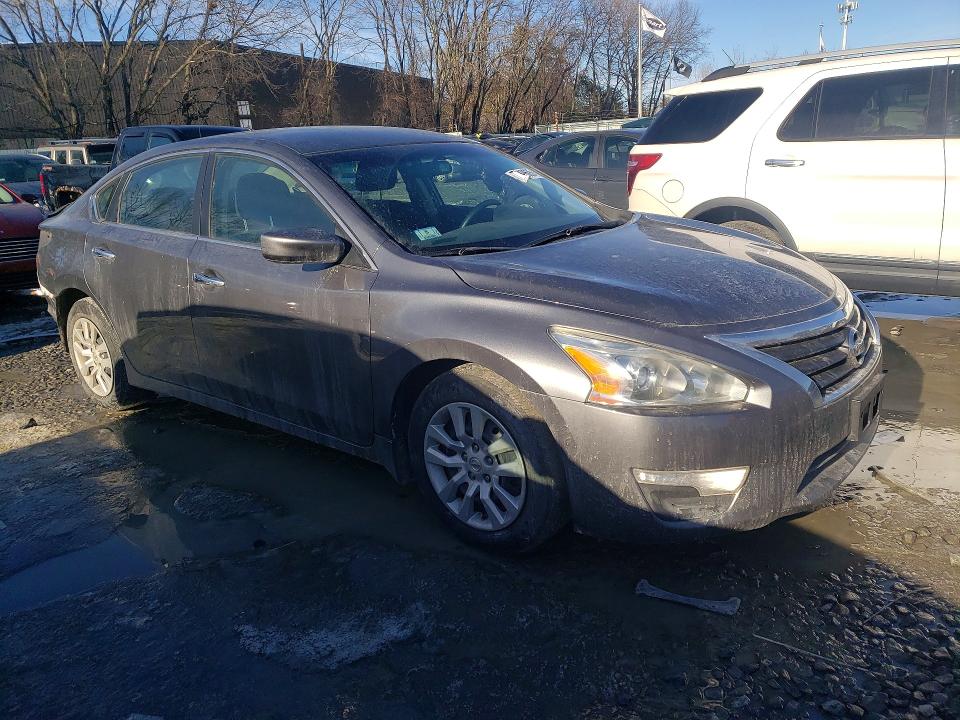 Photo 4 from auction – 2015 NISSAN ALTIMA 2.5 with VIN 1N4AL3AP1FC189604