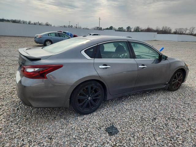 Photo 3 from auction – 2018 NISSAN ALTIMA with VIN 1N4AL3AP1JC256159