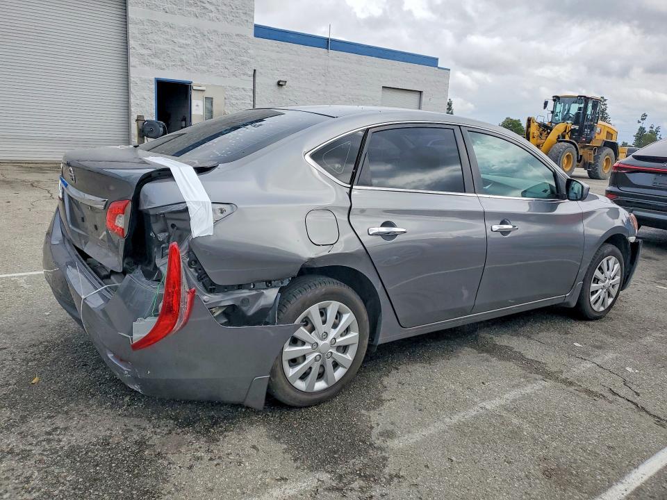 Photo 3 from auction – 2015 NISSAN SENTRA with VIN 3N1AB7AP1FY350340