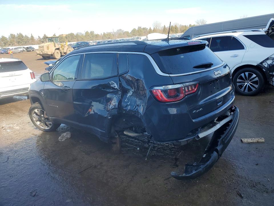 Photo 2 from auction – 2018 JEEP COMPASS with VIN 3C4NJDCBXJT419016