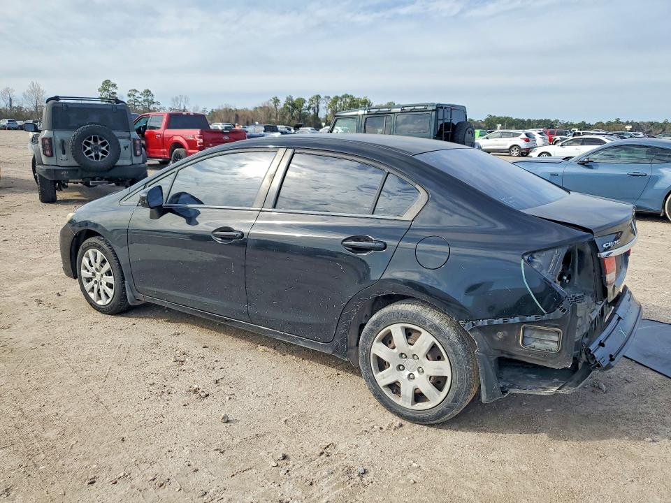 Photo 2 from auction – 2014 HONDA CIVIC with VIN 19XFB2F56EE078106