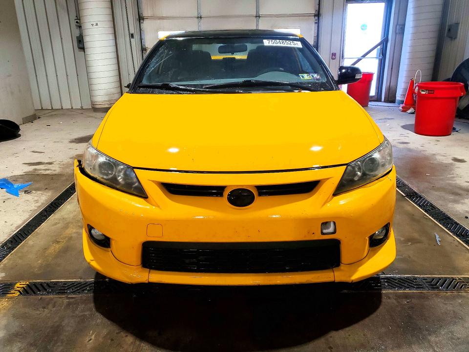 Photo 5 from auction – 2012 TOYOTA SCION TC with VIN JTKJF5C74C3024502