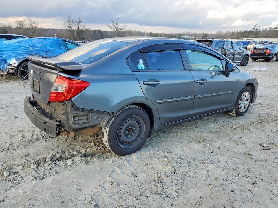 Photo 3 from auction – 2012 HONDA CIVIC LX with VIN 19XFB2F58CE012587