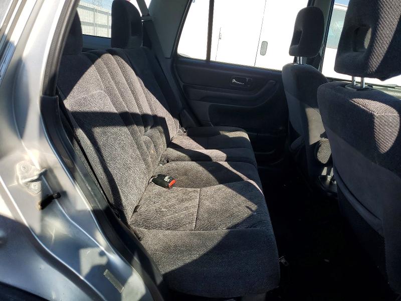 Photo 11 from auction – 2000 HONDA CR-V with VIN JHLRD1862YC026803