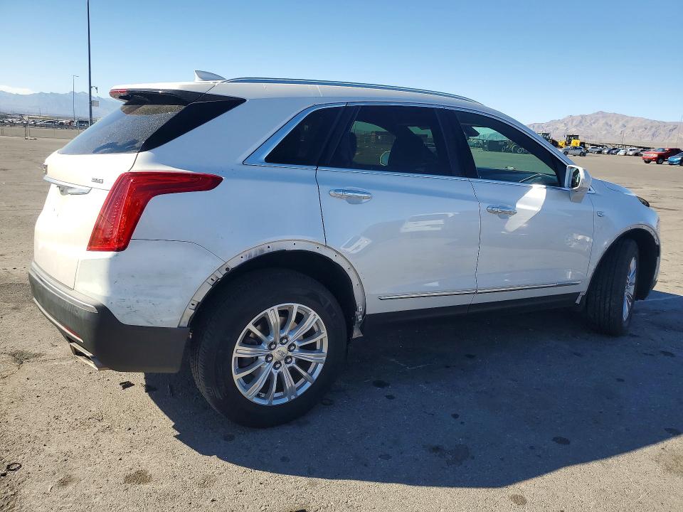 Photo 3 from auction – 2018 CADILLAC XT5 with VIN 1GYKNARS4JZ172480