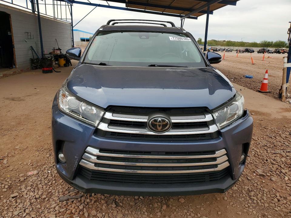 Photo 5 from auction – 2018 TOYOTA HIGHLANDER with VIN 5TDYZRFH9JS234825