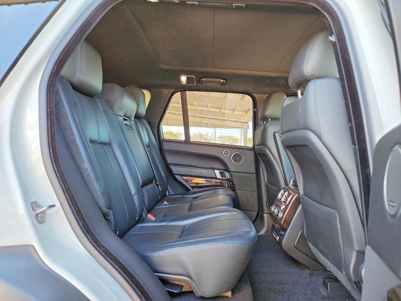 Photo 11 from auction – 2016 LAND ROVER RANGE ROVE with VIN SALGR2PF0GA315310