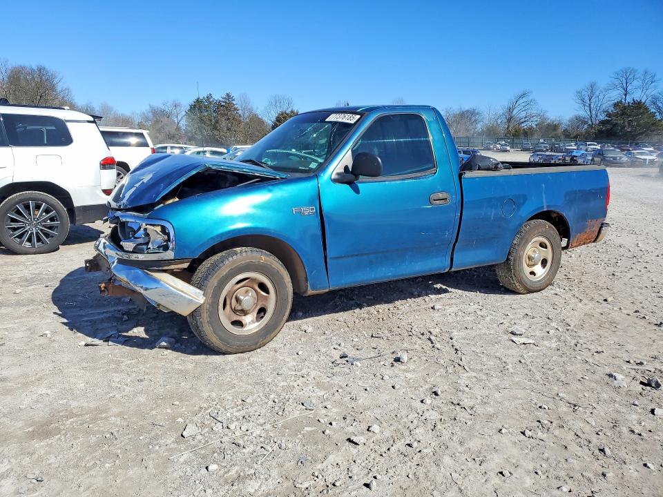 FORD F150 2000 with VIN 1FTZF1720YNB31608 - Photo from auction