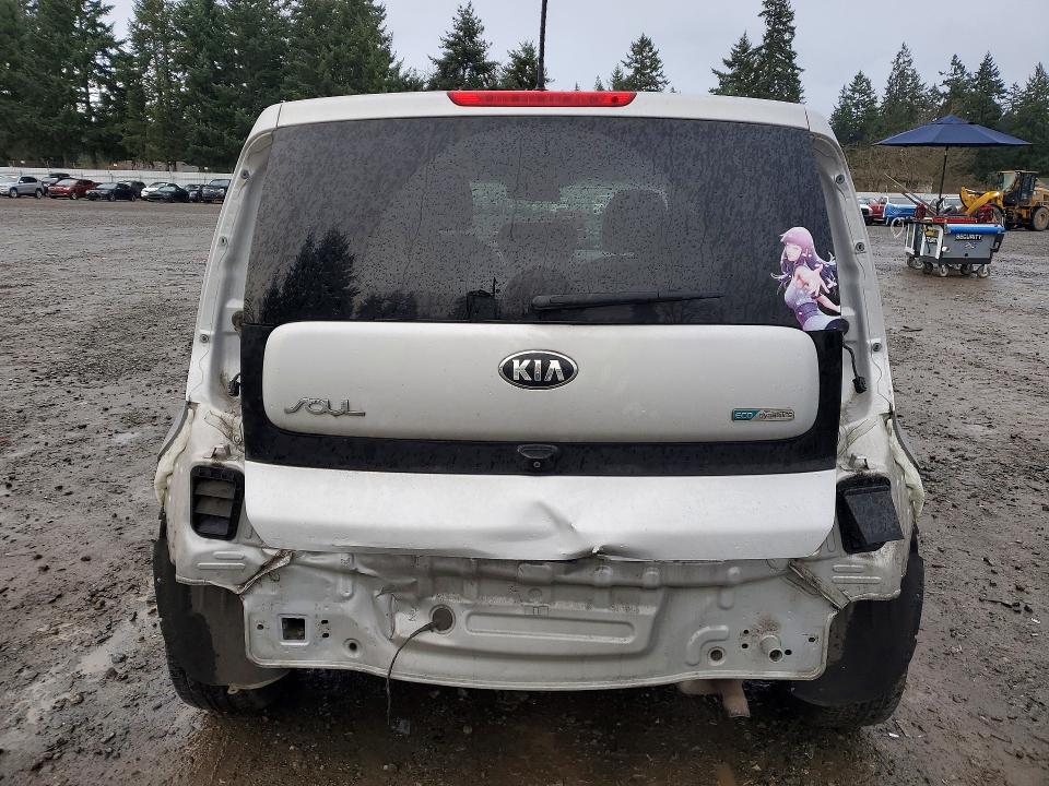Photo 6 from auction – 2016 KIA SOUL with VIN KNDJP3A56G7868257
