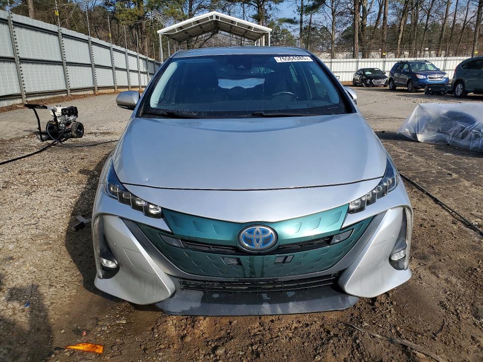 Photo 5 from auction – 2019 TOYOTA PRIUS PRIME with VIN JTDKARFP4K3105382