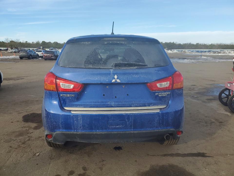 Photo 6 from auction – 2016 MITSUBISHI OUTLANDER with VIN JA4AR3AU5GZ045125