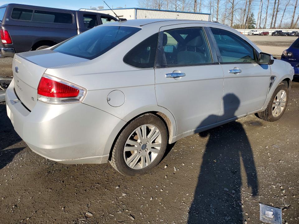 Photo 3 from auction – 2008 FORD FOCUS with VIN 1FAHP35N38W222275