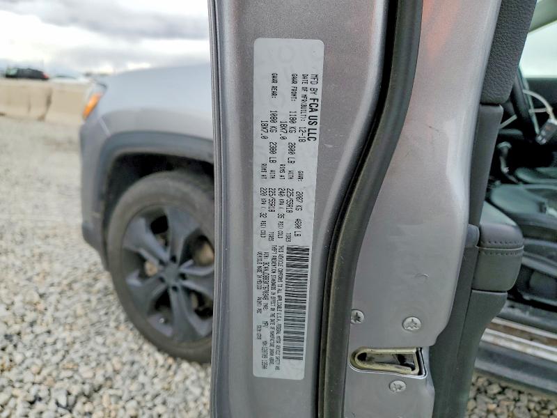 Photo 14 from auction – 2019 JEEP COMPASS with VIN 3C4NJDBB3KT670348
