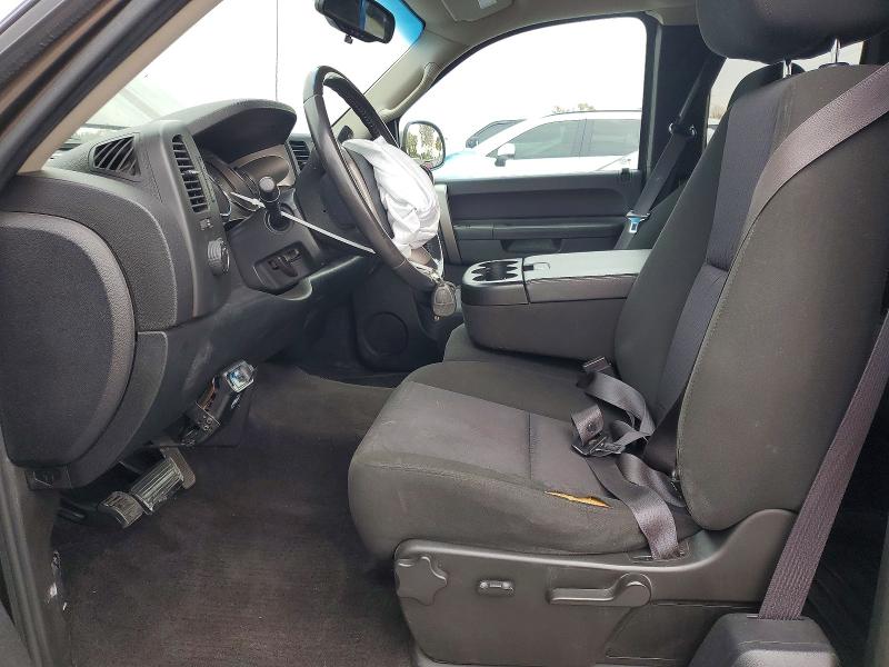 Photo 7 from auction – 2011 CHEVROLET SILVERADO with VIN 1GCRKSE33BZ341018