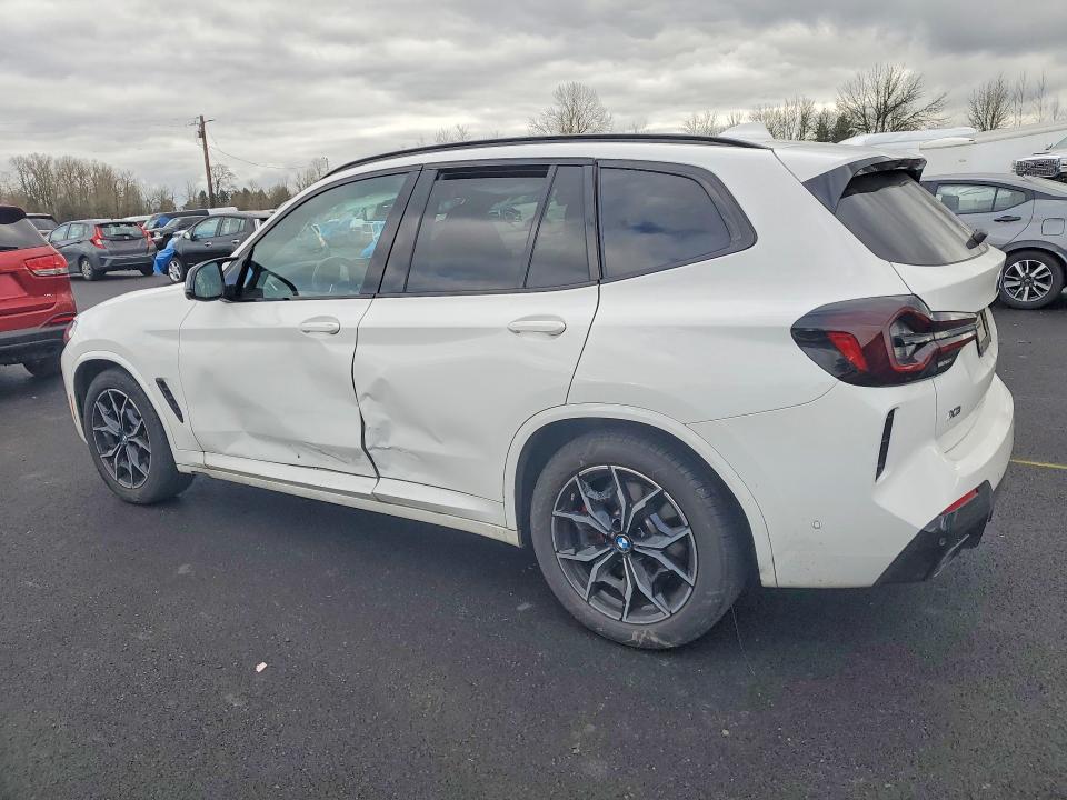 Photo 2 from auction – 2023 BMW X3 with VIN 5UX83DP04P9P52358