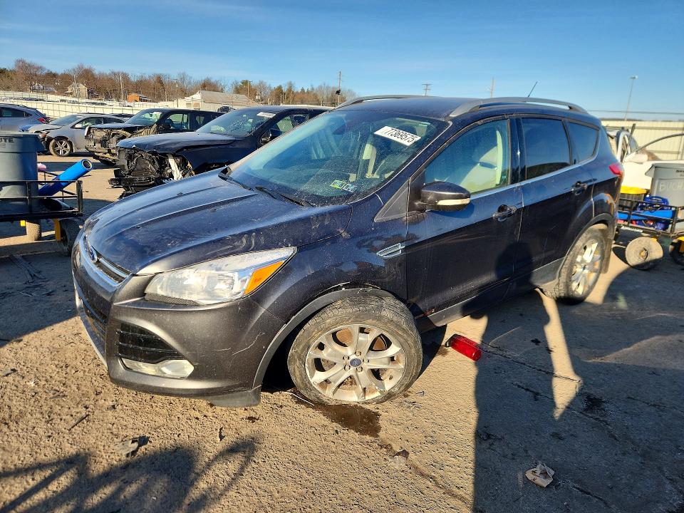 FORD ESCAPE TIT 2015 with VIN 1FMCU9J91FUA14196 - Photo from auction