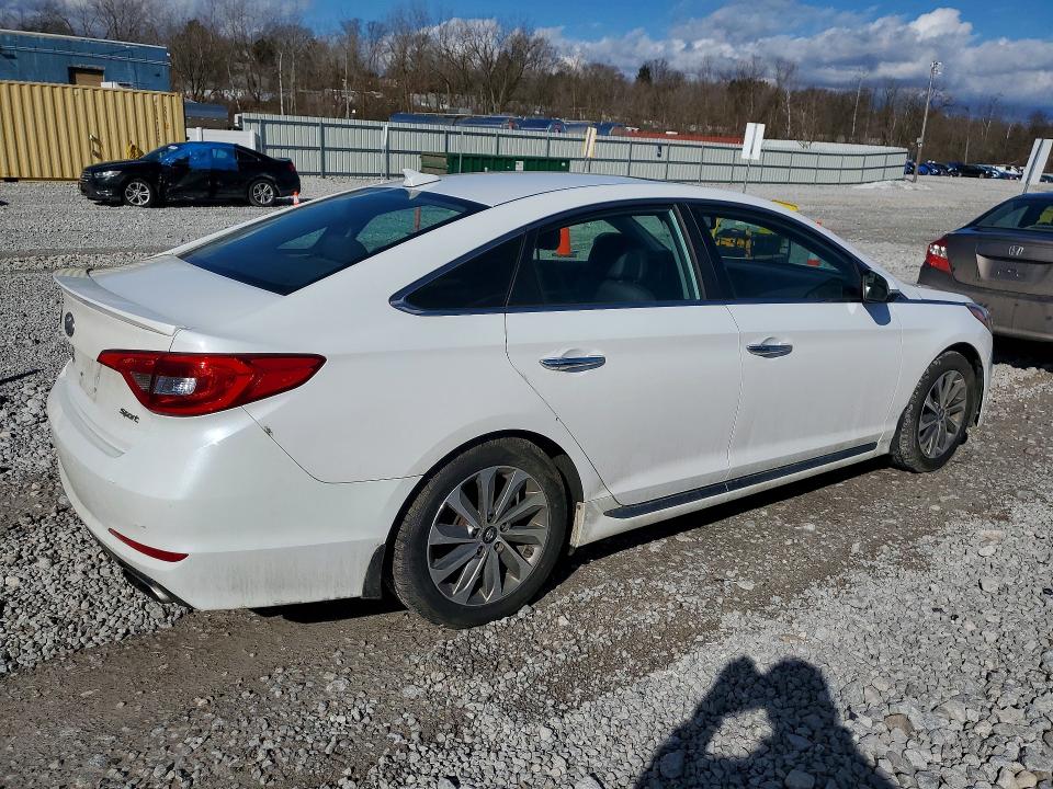 Photo 3 from auction – 2016 HYUNDAI SONATA SPO with VIN 5NPE34AF6GH323375