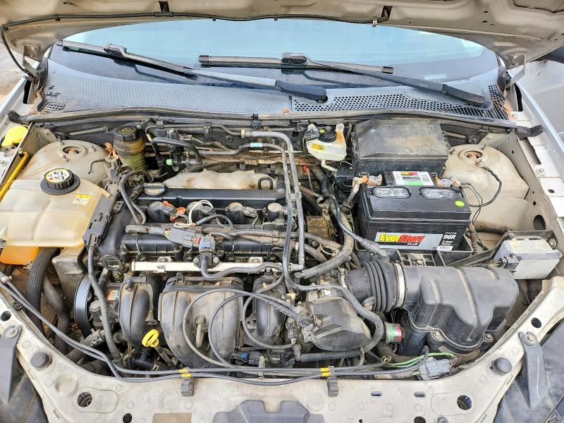 Photo 11 from auction – 2005 FORD FOCUS with VIN 3FAFP37N65R149504