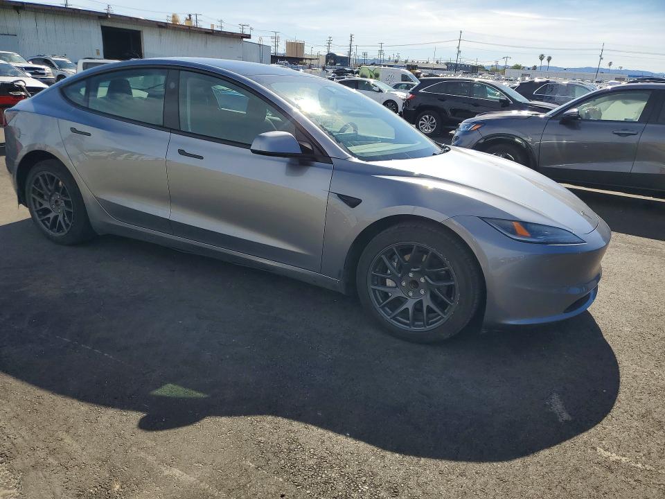 Photo 4 from auction – 2025 TESLA MODEL 3 with VIN 5YJ3E1EA3SF890293