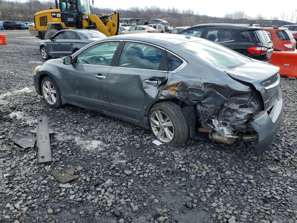 Photo 2 from auction – 2015 NISSAN ALTIMA with VIN 1N4AL3AP9FC232733