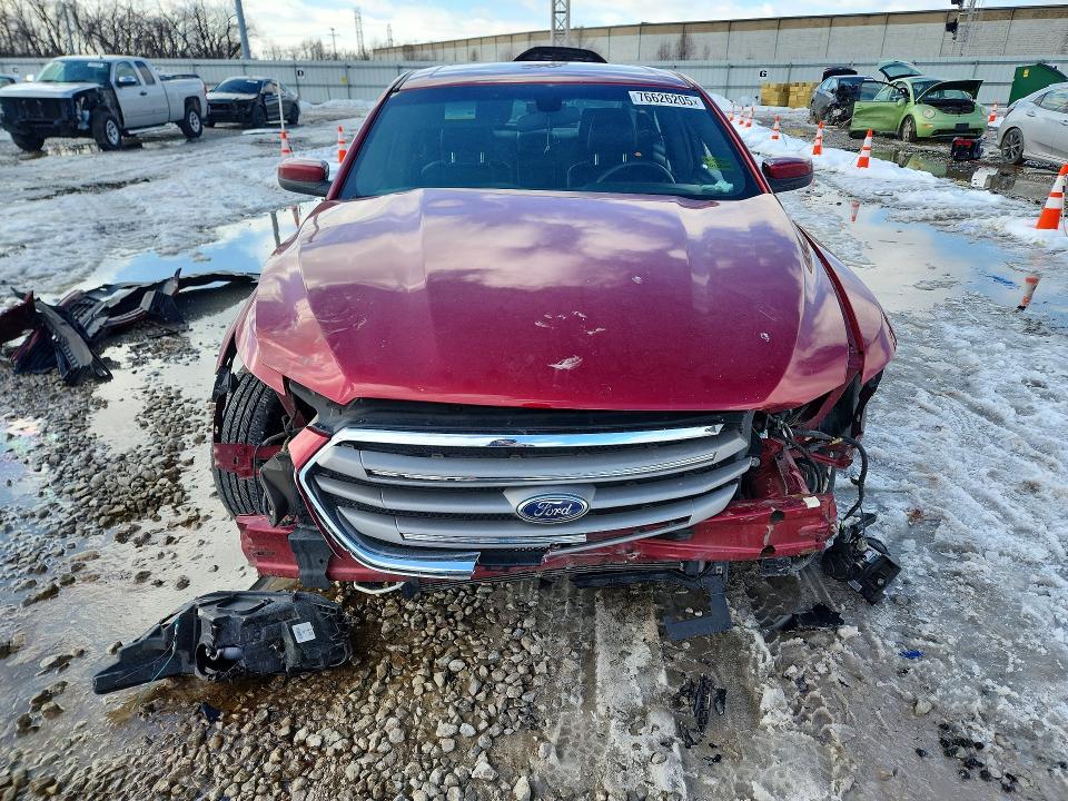 Photo 5 from auction – 2019 FORD TAURUS SEL with VIN 1FAHP2E82KG100643