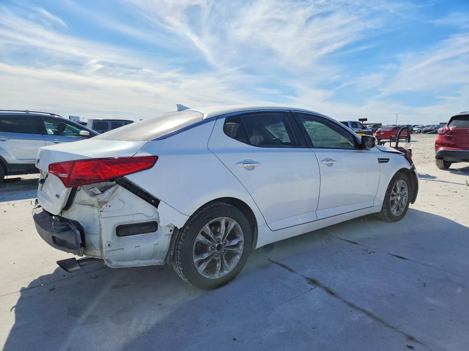 Photo 3 from auction – 2013 KIA OPTIMA with VIN 5XXGM4A7XDG099114