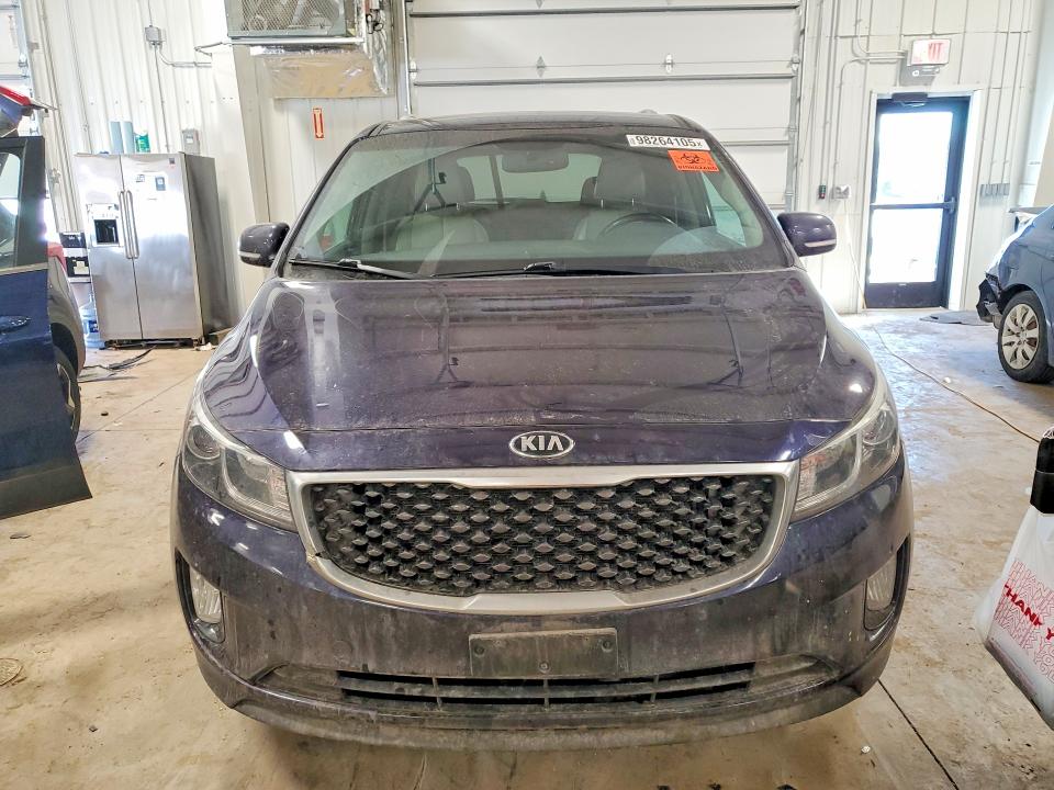 Photo 5 from auction – 2018 KIA SEDONA with VIN KNDMC5C15J6422399