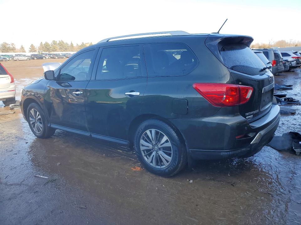 Photo 2 from auction – 2017 NISSAN PATHFINDER with VIN 5N1DR2MN3HC663058