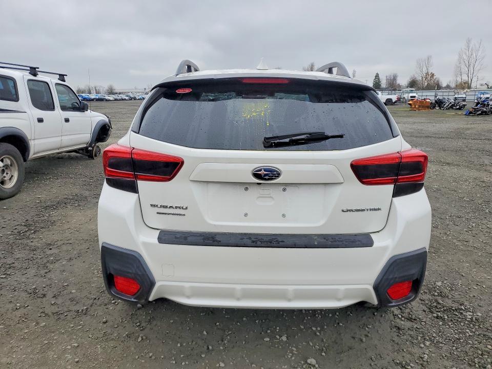 Photo 6 from auction – 2018 SUBARU CROSSTREK with VIN JF2GTADC0J8262587