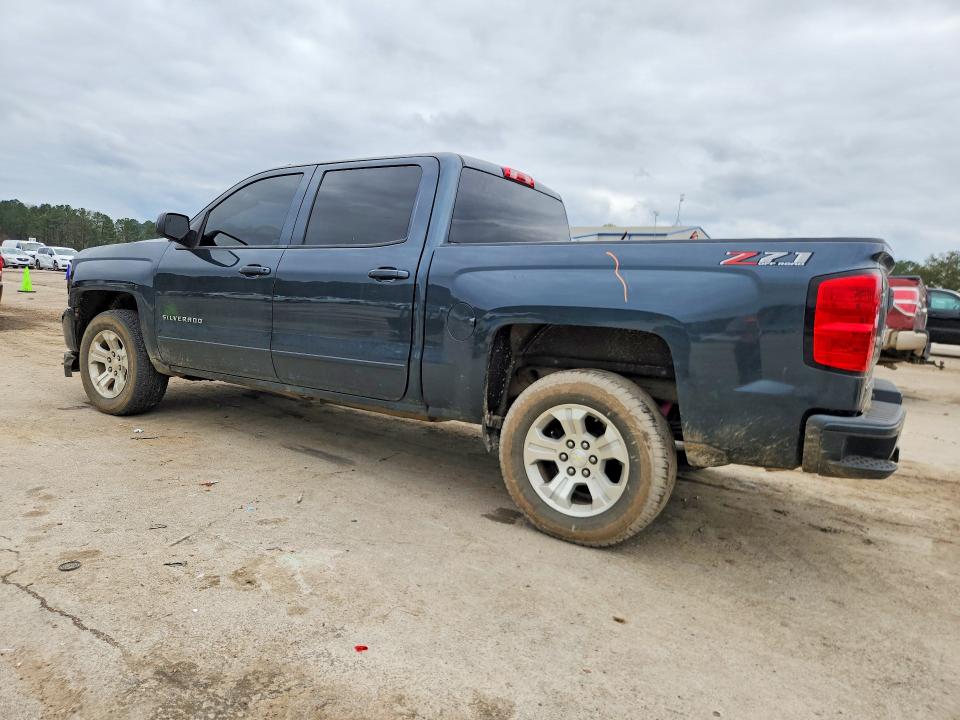Photo 2 from auction – 2018 CHEVROLET SILVERADO with VIN 3GCUKREC9JG239997