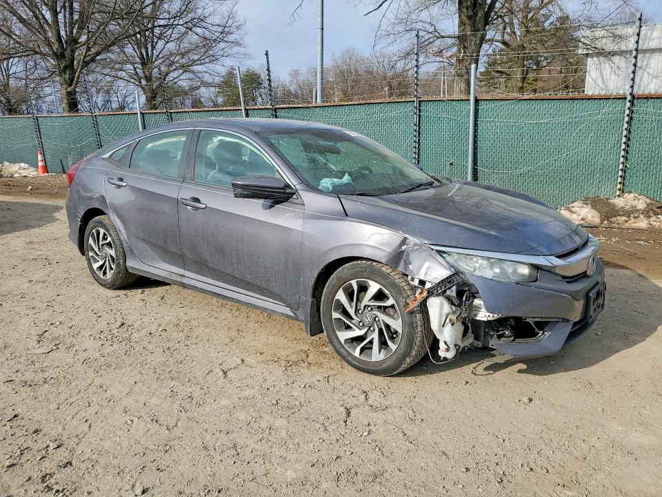 Photo 4 from auction – 2017 HONDA CIVIC with VIN 2HGFC2F8XHH522993