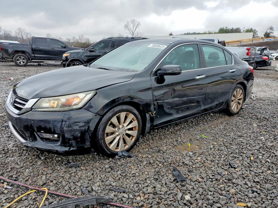 HONDA ACCORD 2014 with VIN 1HGCR2F83EA212941 - Photo from auction