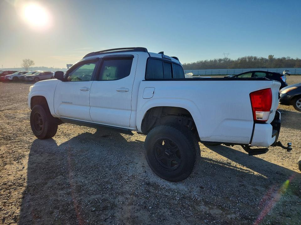 Photo 2 from auction – 2017 TOYOTA TACOMA with VIN 3TMCZ5AN8HM073328
