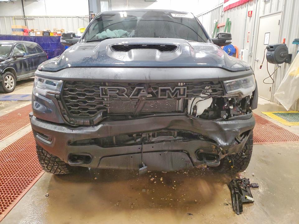 Photo 5 from auction – 2026 RAM 1500 with VIN 1C6SRFUP8TN176026