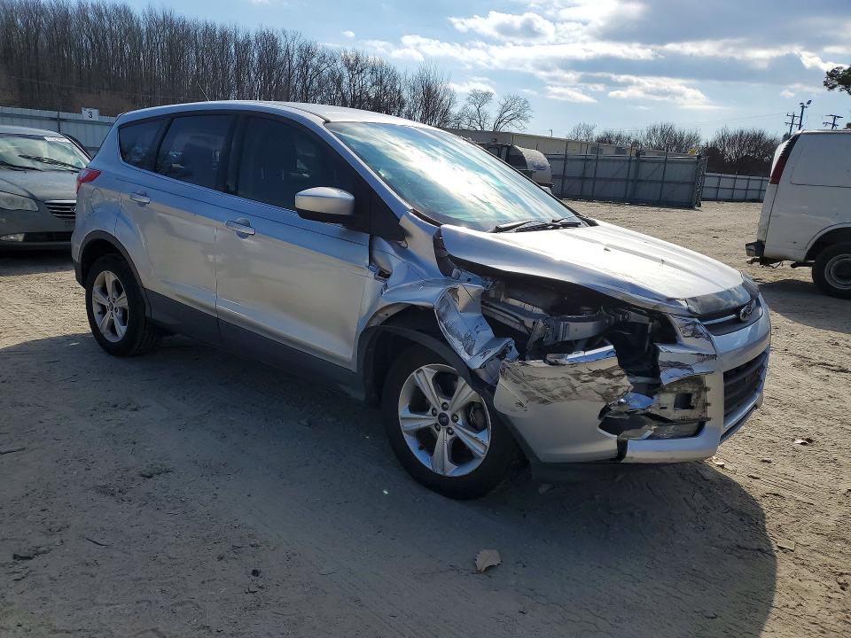 Photo 4 from auction – 2014 FORD ESCAPE with VIN 1FMCU0GX5EUC98108