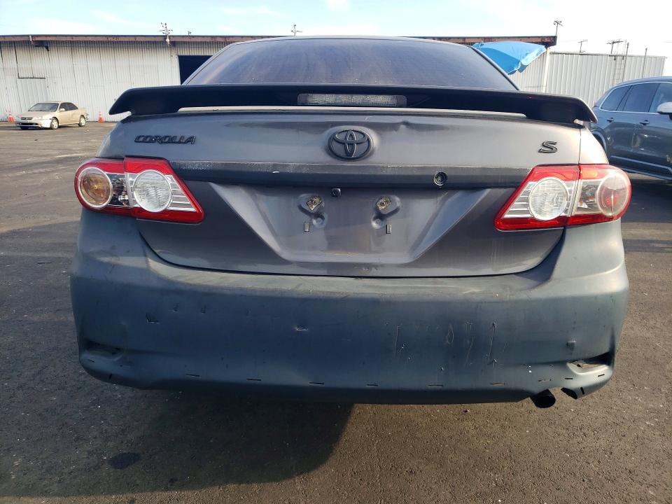 Photo 6 from auction – 2013 TOYOTA COROLLA with VIN 5YFBU4EE8DP116390