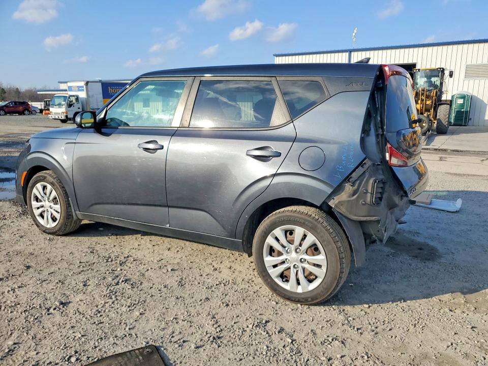 Photo 2 from auction – 2020 KIA SOUL with VIN KNDJ23AU2L7117057