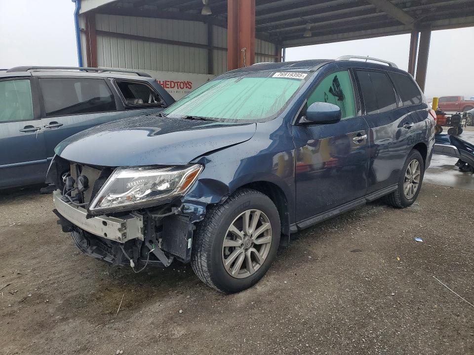 NISSAN PATHFINDER 2015 with VIN 5N1AR2MN2FC707907 - Photo from auction