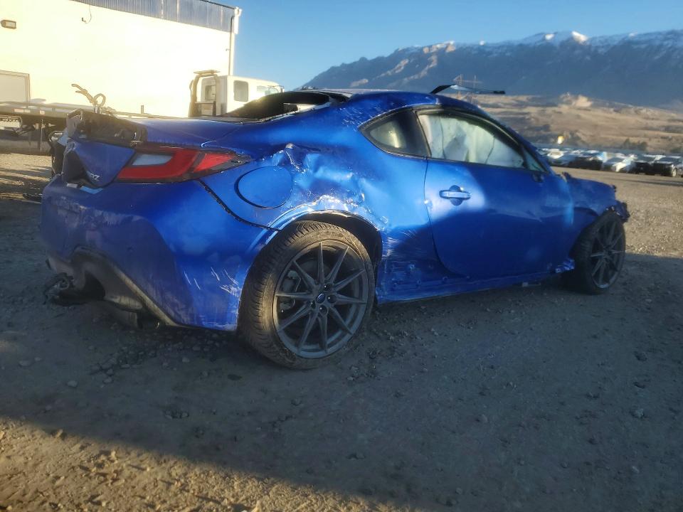Photo 3 from auction – 2022 SUBARU BRZ with VIN JF1ZDBF19N8700668