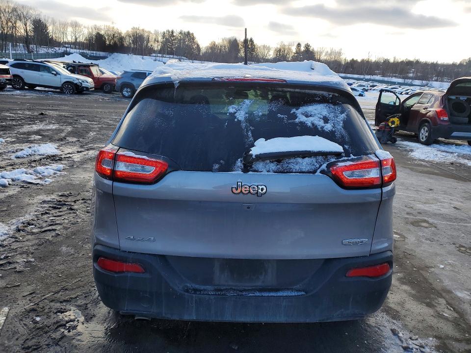 Photo 6 from auction – 2017 JEEP CHEROKEE L with VIN 1C4PJMCB2HW651767