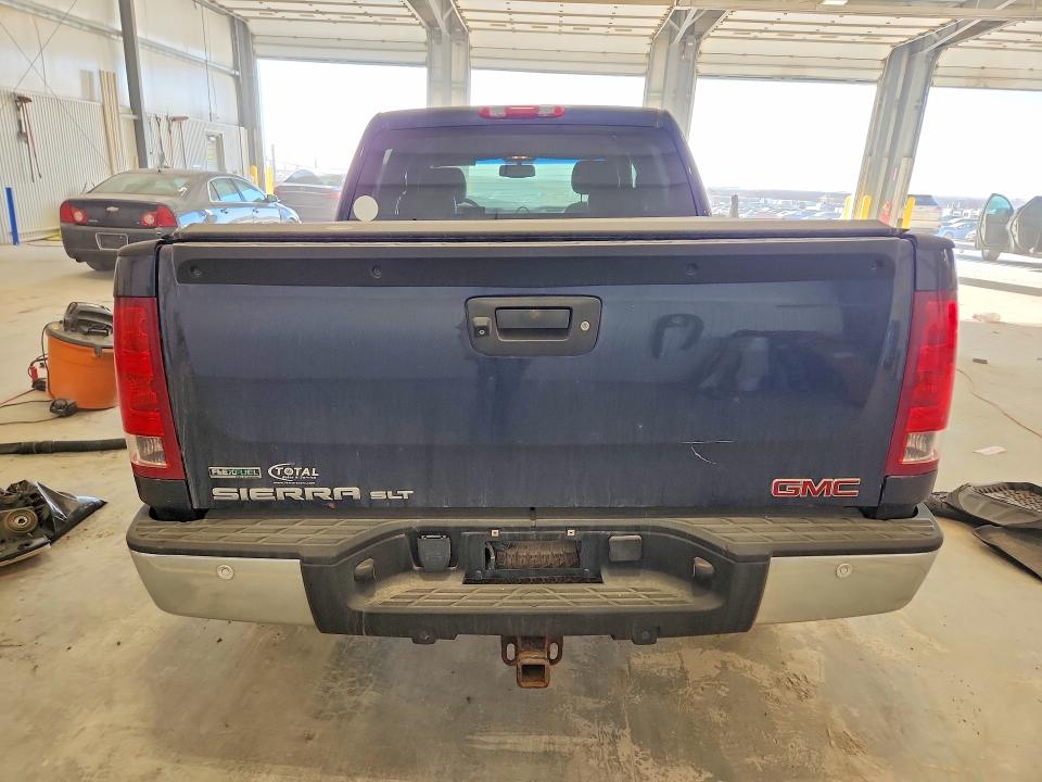 Photo 6 from auction – 2011 GMC SIERRA with VIN 3GTP2WE35BG162526