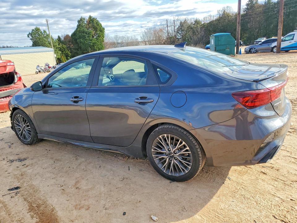 Photo 2 from auction – 2023 KIA FORTE with VIN 3KPF54AD3PE606768