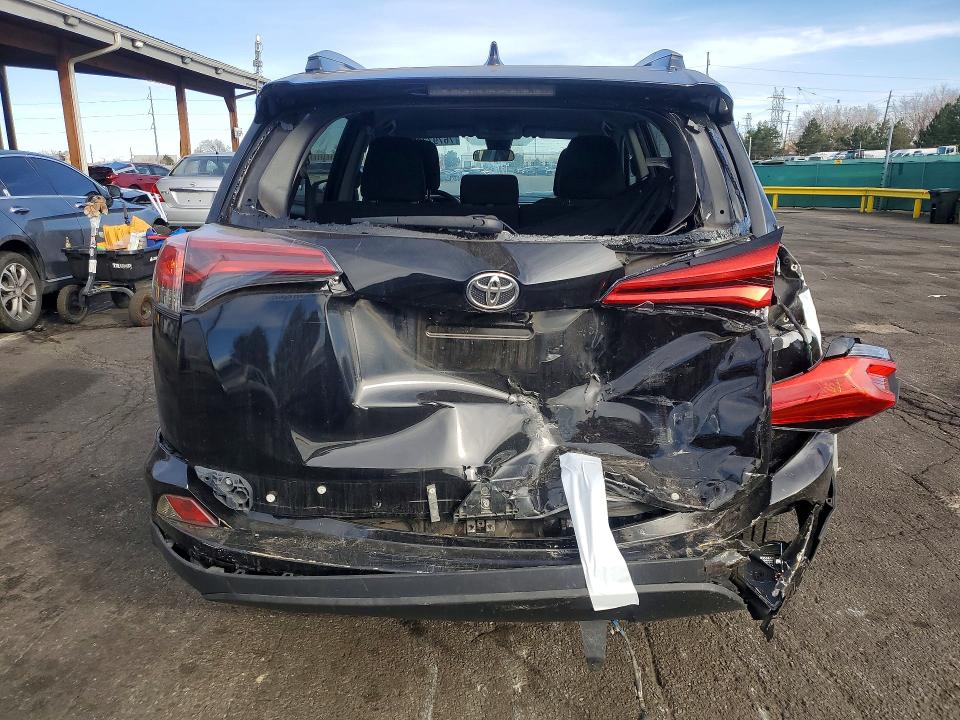 Zdjęcie 6 z aukcji – 2017 TOYOTA RAV4 LE z VIN 2T3ZFREV1HW314486