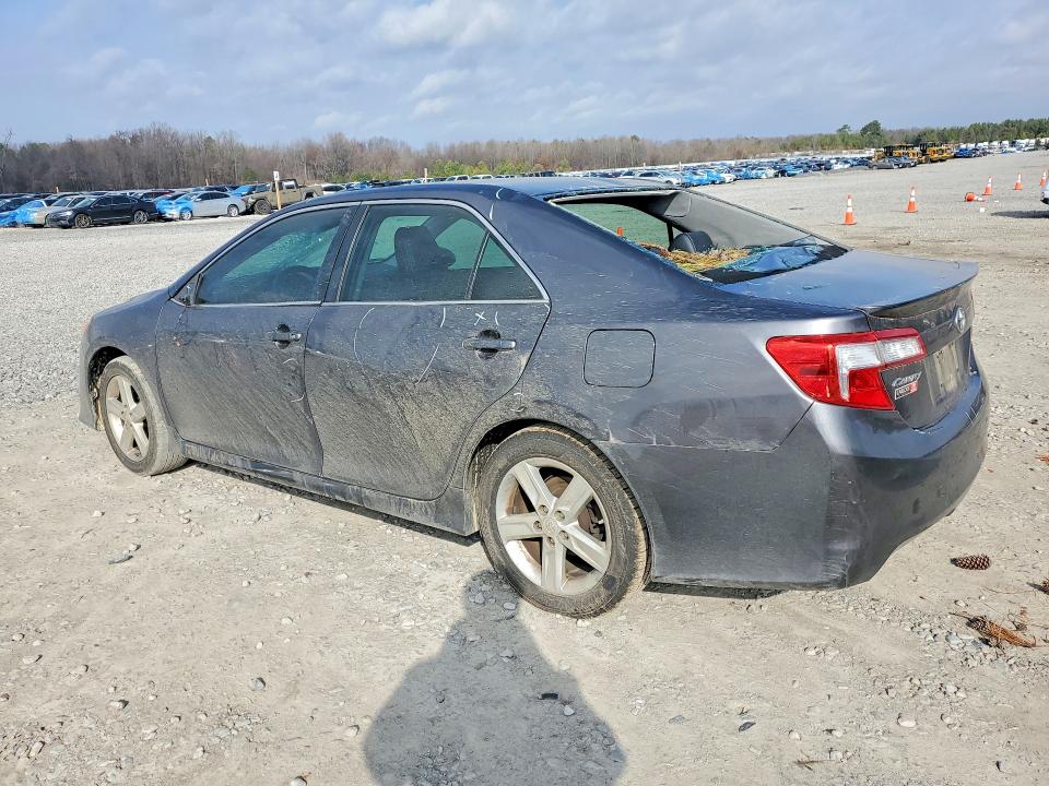 Photo 2 from auction – 2014 TOYOTA CAMRY with VIN 4T1BF1FK0EU803070