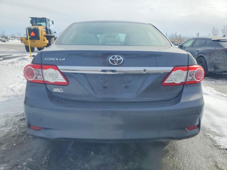Photo 6 from auction – 2013 TOYOTA COROLLA with VIN 2T1BU4EE6DC934071