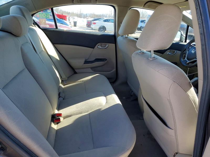 Photo 10 from auction – 2012 HONDA CIVIC LX with VIN 2HGFB2E58CH576036