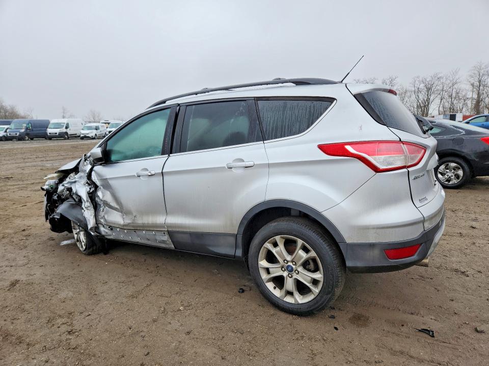 Photo 2 from auction – 2013 FORD ESCAPE with VIN 1FMCU0GX3DUB91184